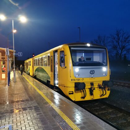 814 151- 7 ve stanici Nové Město n.Met., 25.2.2020, 6:20