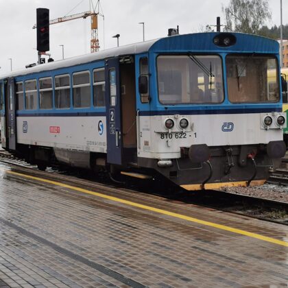 810 622 - 1 ve stanici Náchod, 1.9.2020, 12:29