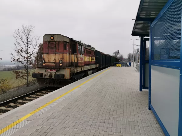 742 176 - 1 ve stanici Václavice, 5.12.2019, 8:22